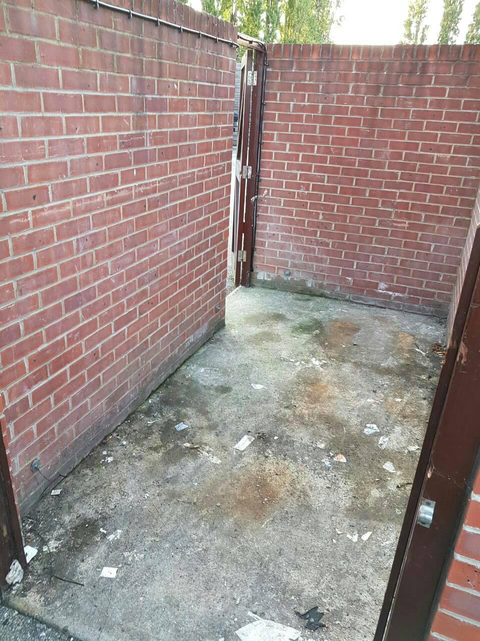 SW2 patio clearance company