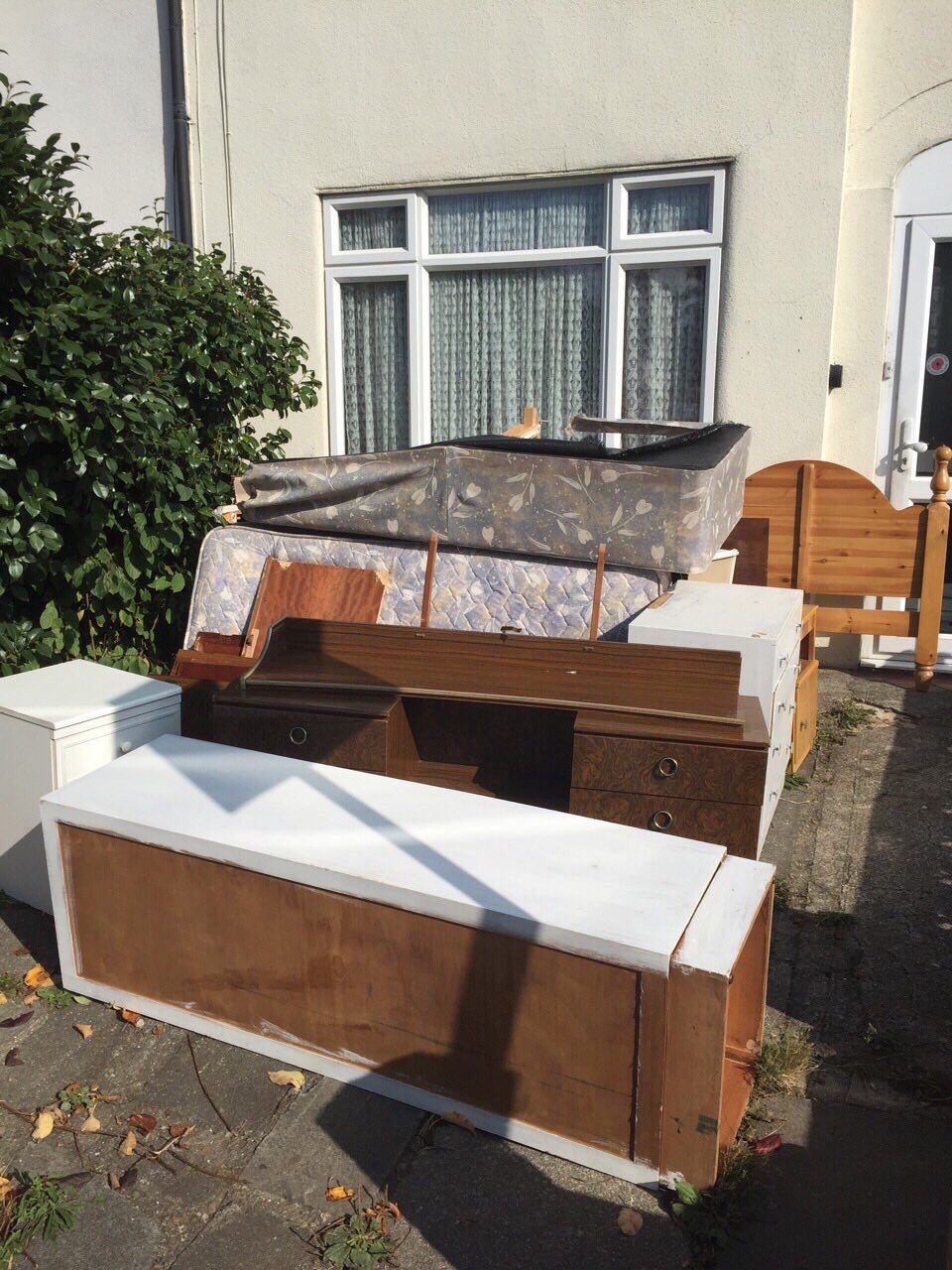 TW9 removal of waste Richmond