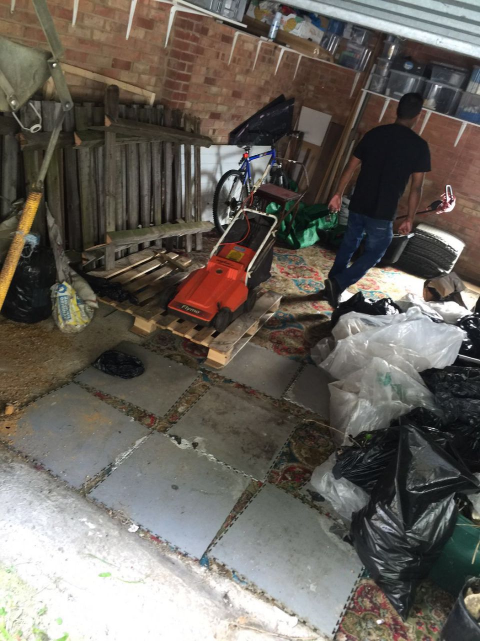 KT18 green waste clearance Epsom
